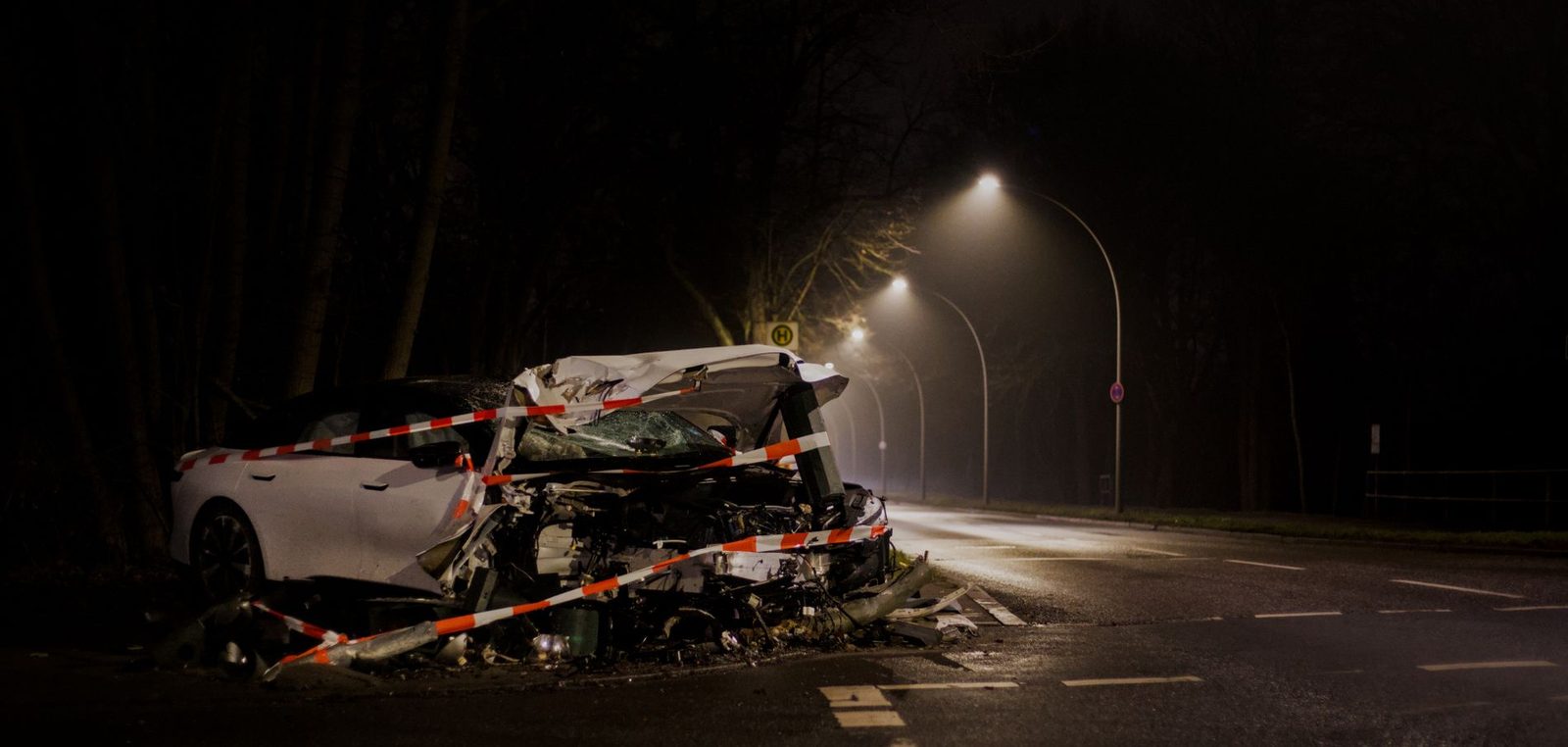 Beschädigtes Fahrzeug nach unerlaubtem Entfernen